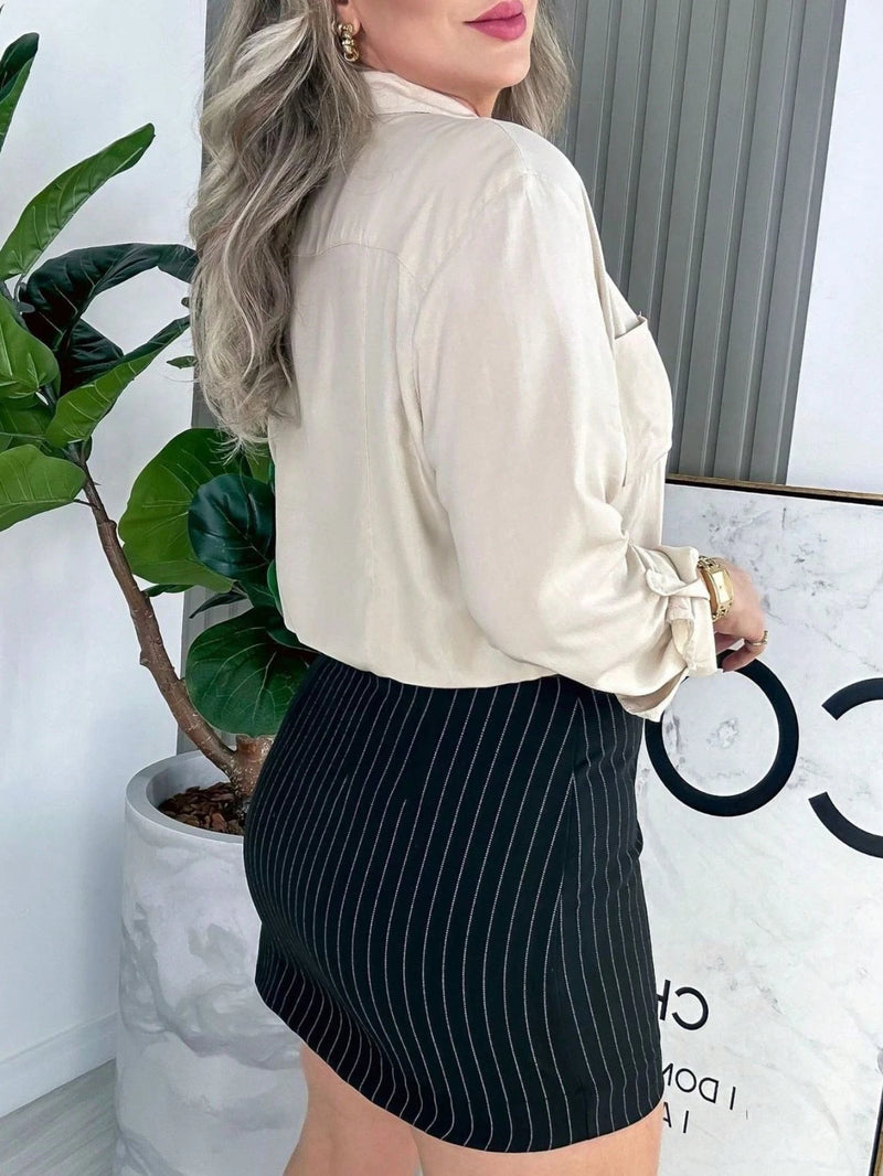 Camisa Social Feminina com detalhe de bolso - Milão