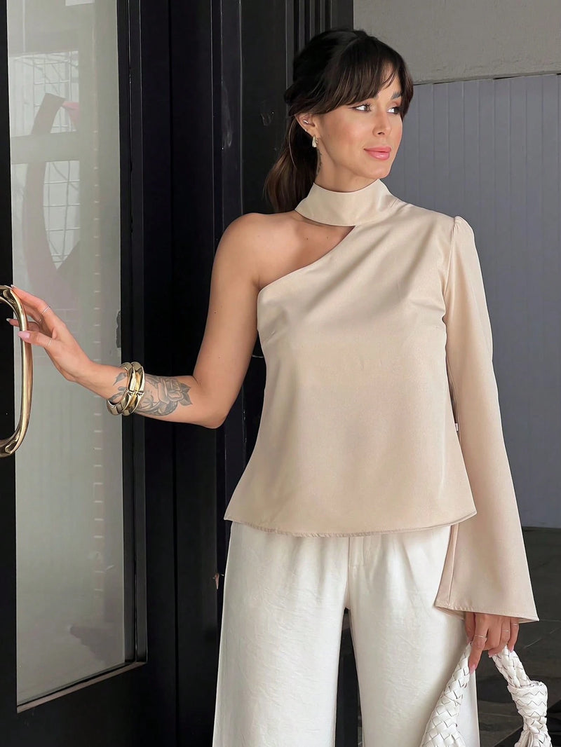 Camisa Nula Manga Detalhe no Pescoço Nula Manga Mula Manca