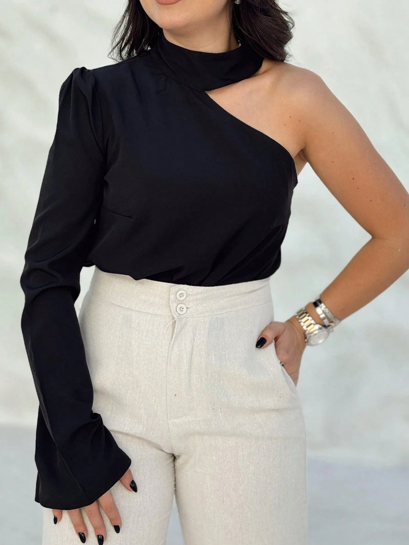 Camisa Nula Manga Detalhe no Pescoço Nula Manga Mula Manca