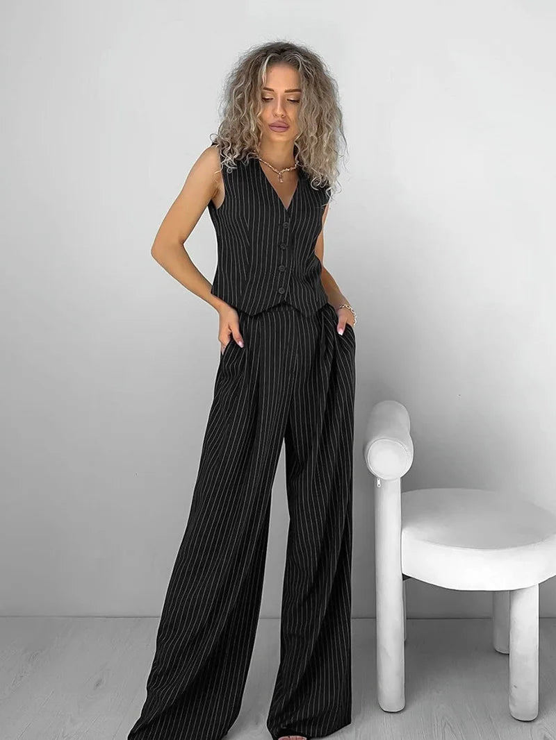 Conjunto feminino listrado casual - Gabriella
