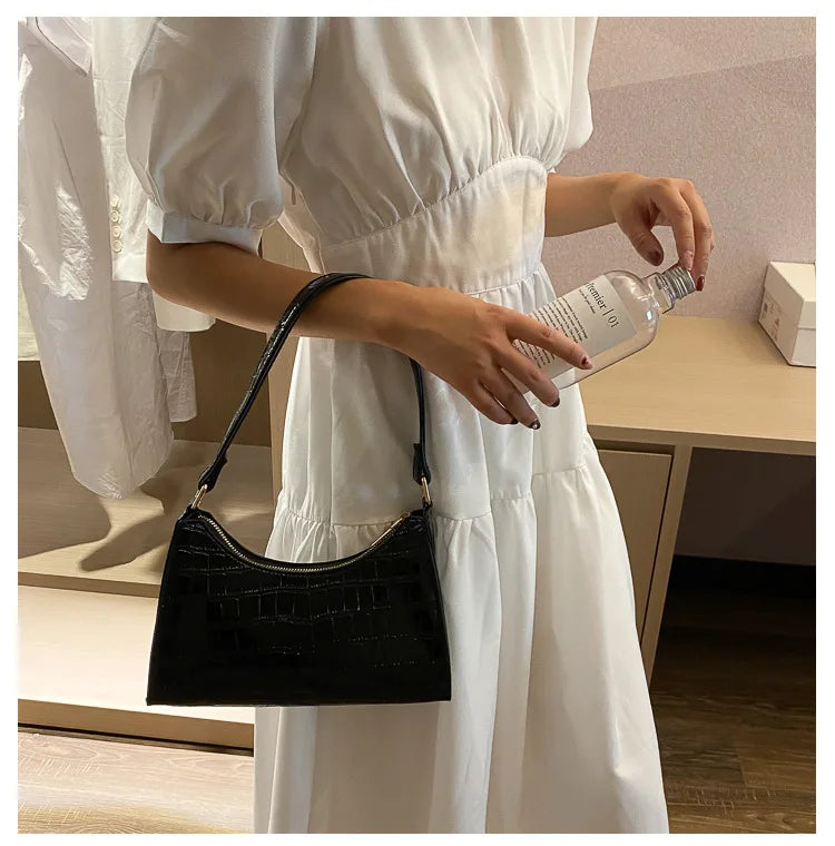 Bolsa de Ombro Feminina - Ana