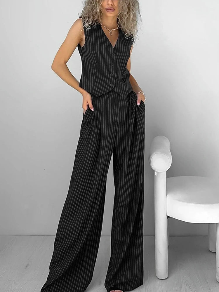 Conjunto feminino listrado casual - Gabriella